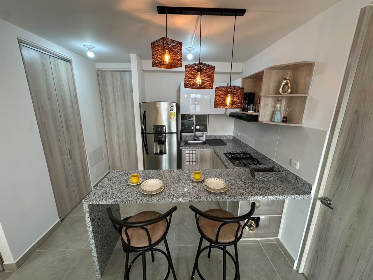 ARRIENDO APARTAMENTO AMOBLADO MANZANILLO DEL MAR - CARTAGENA