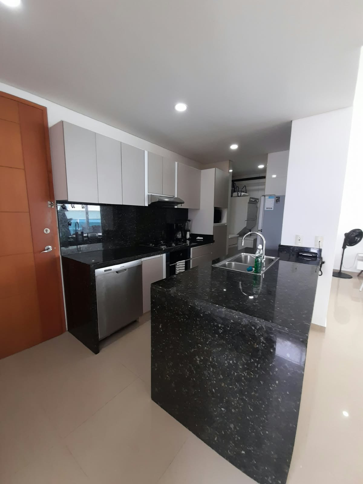 APARTAMENTO AMOBLADO EN ARRIENDO BOCAGRANDE - CARTAGENA