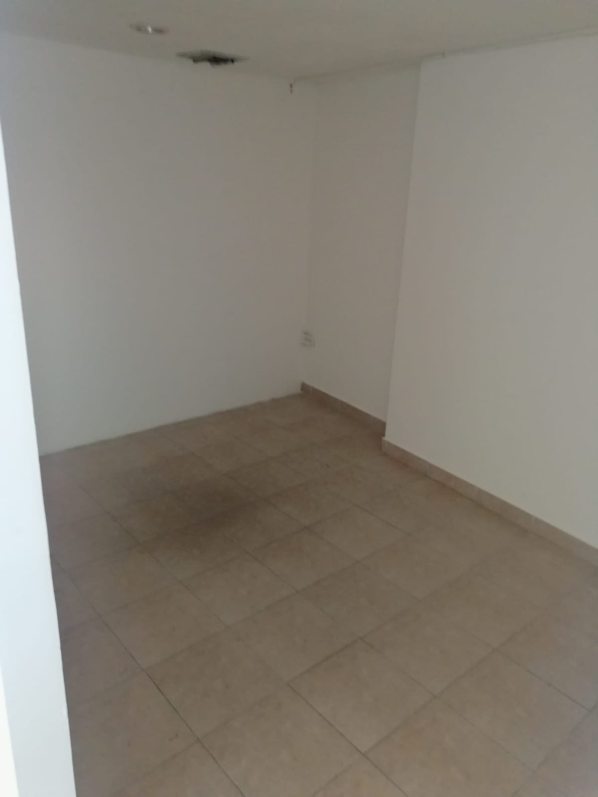 ARRIENDO LOCAL MARBELLA - CARTAGENA