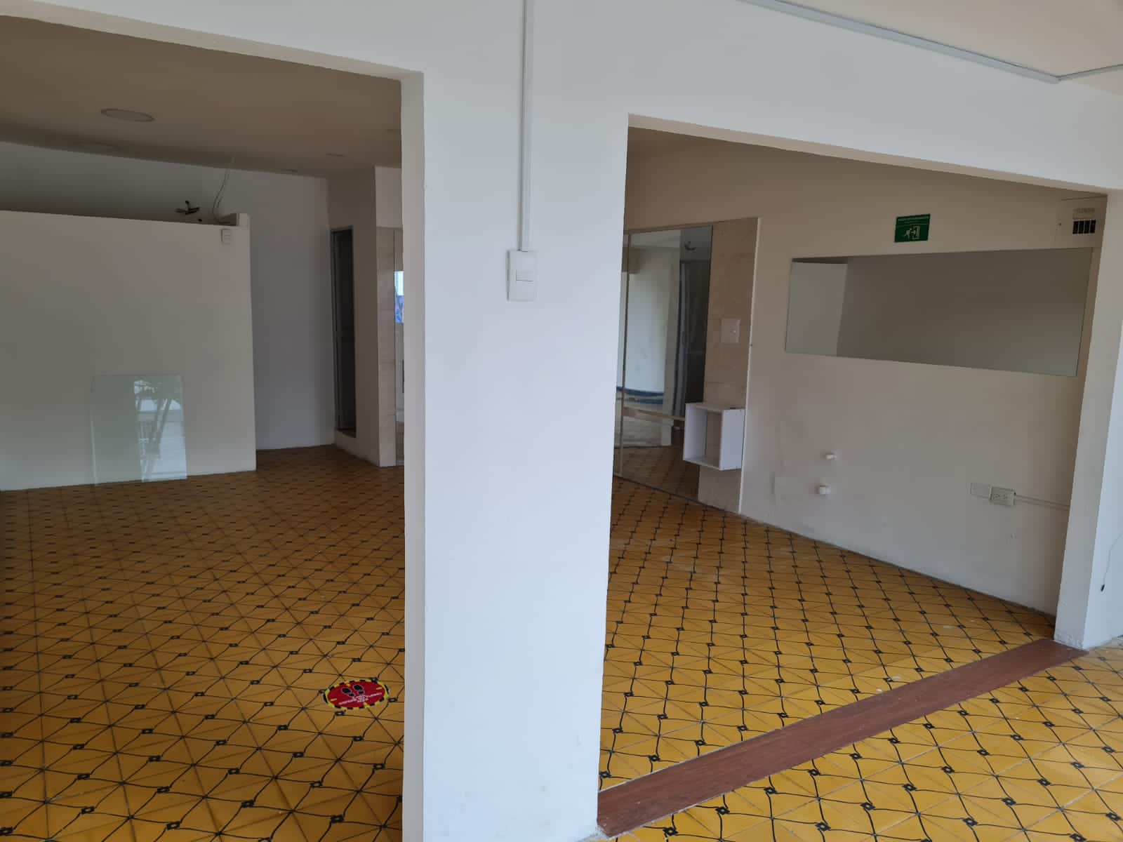 VENDO CASA EN AMBERES - CARTAGENA