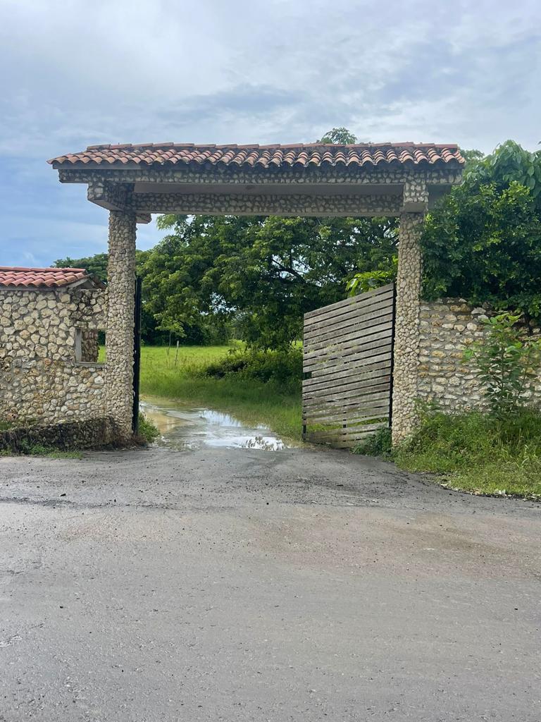 LOTE EN VENTA,   ARJONA - BOLIVAR