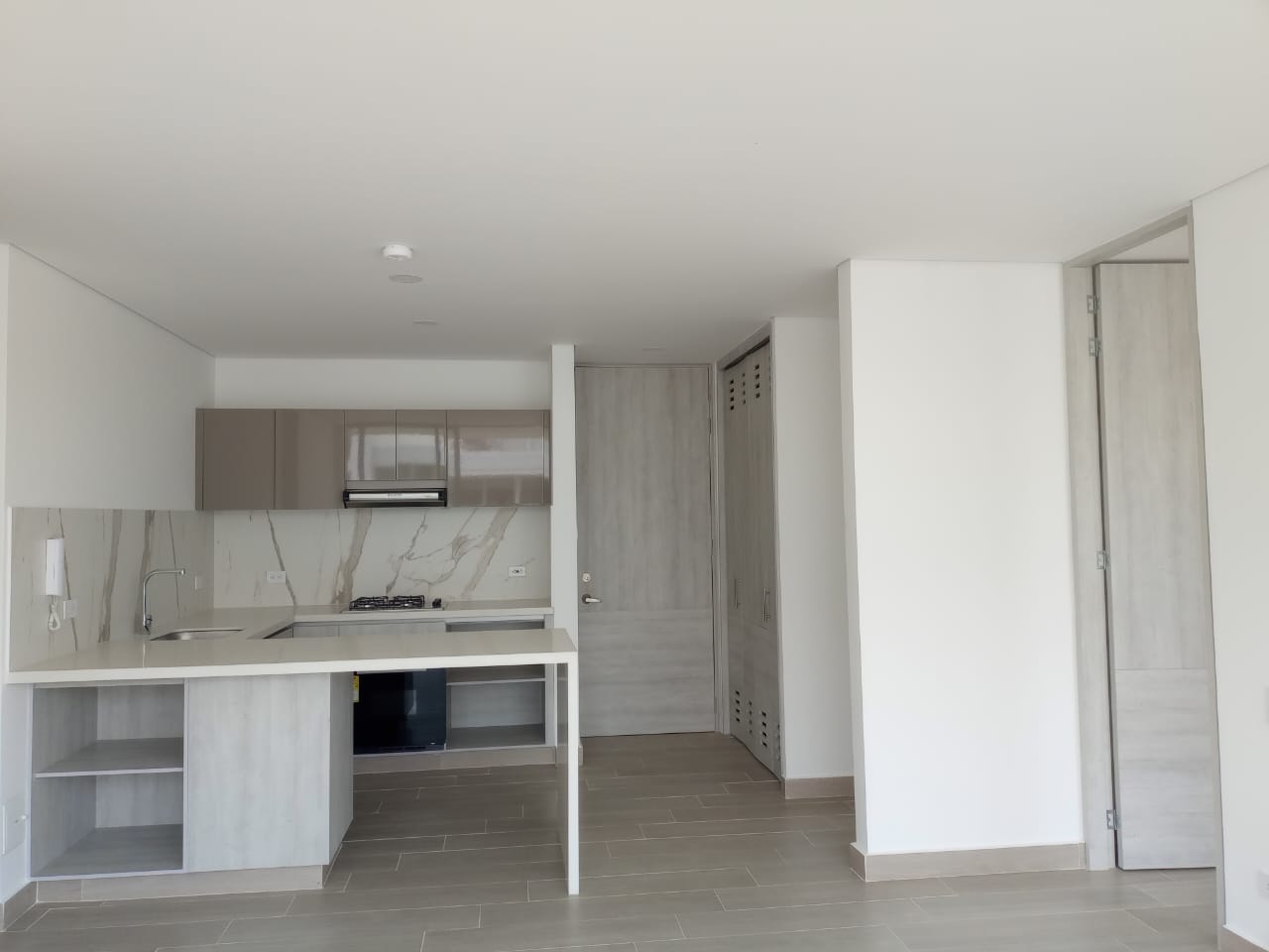 APARTAMENTO EN ARRIENDO SERENA DEL MAR - CARTAGENA