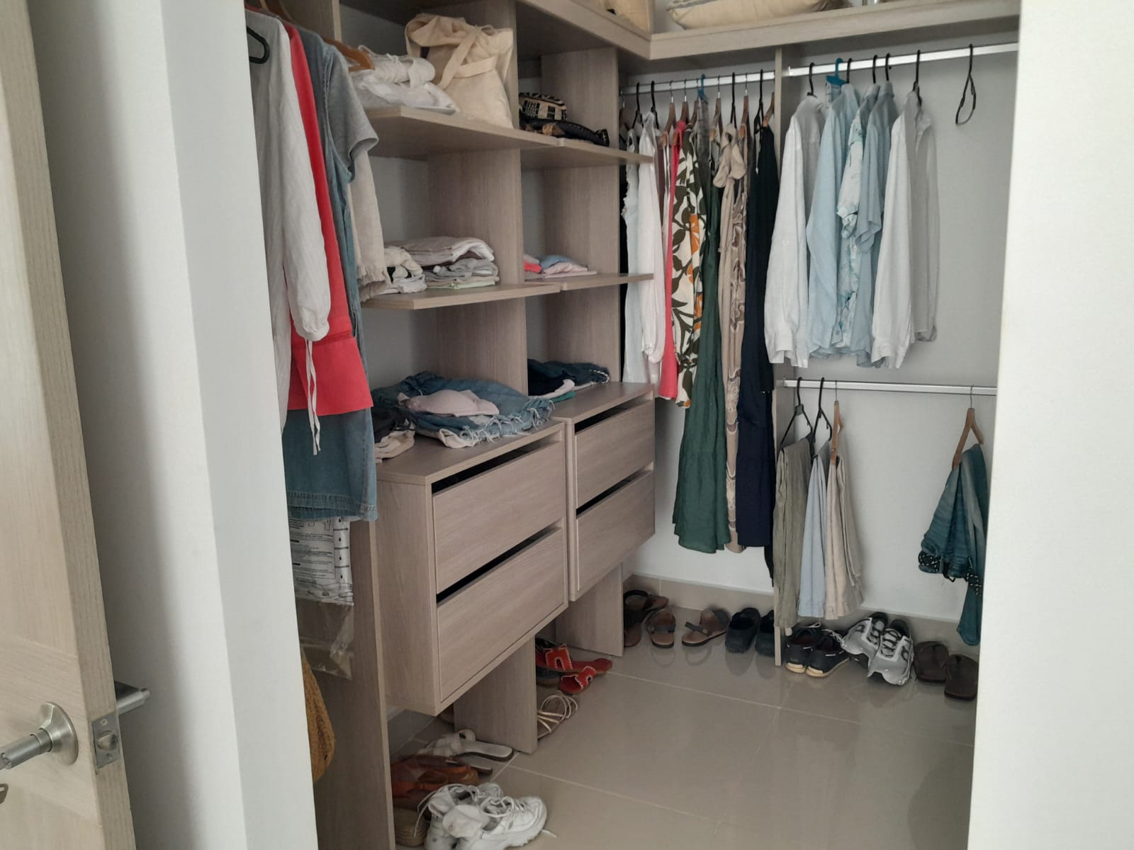 APARTAMENTO EN VENTA EN SERENA DEL MAR - CARTAGENA