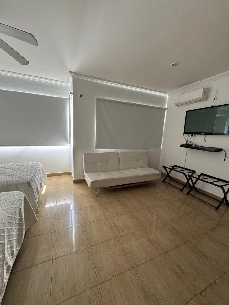 APARTAMENTO AMOBLADO EN ARRIENDO BOCAGRANDE - CARTAGENA