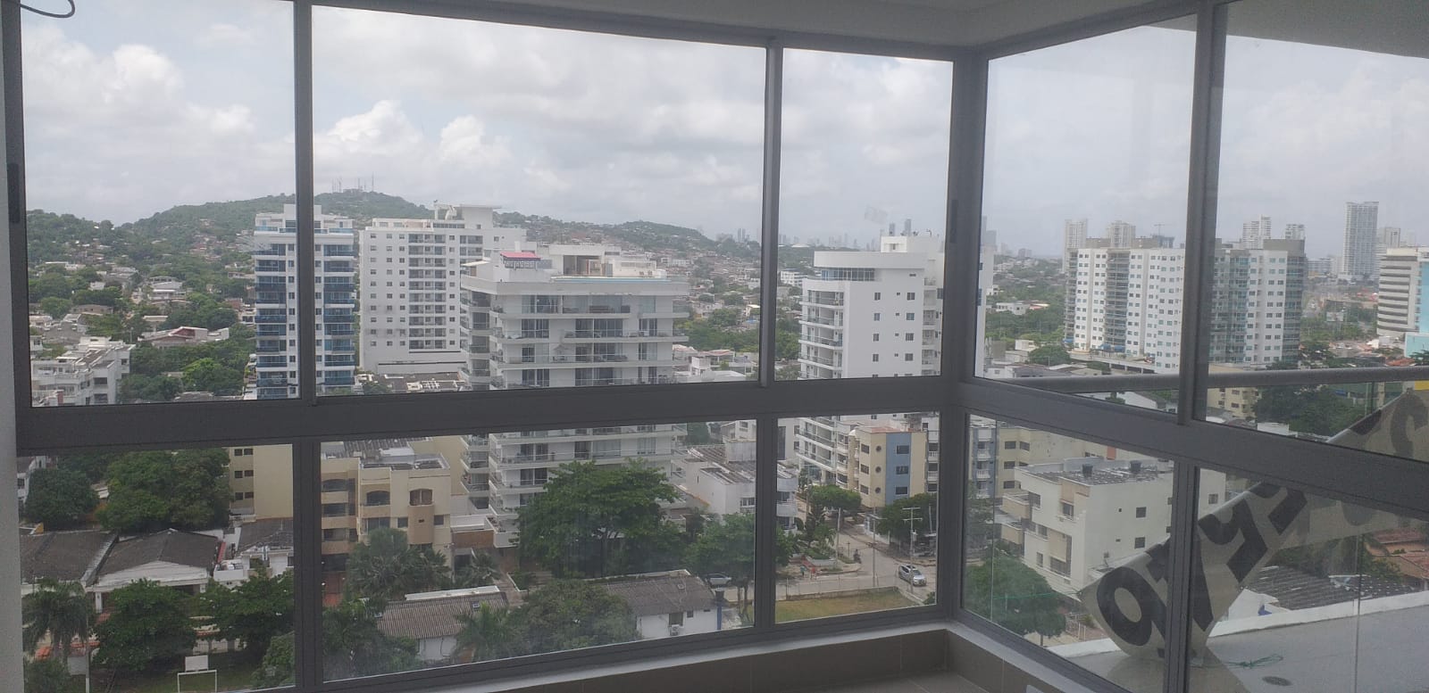 APARTAMENTO EN VENTA CRESPO - CARTAGENA