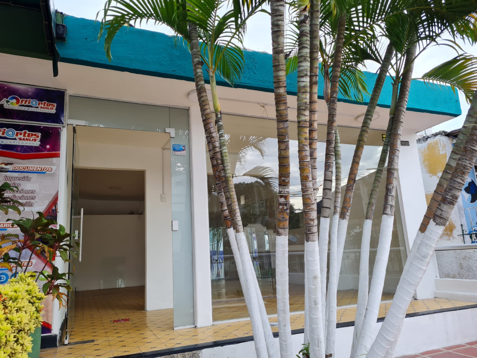 VENDO CASA EN AMBERES - CARTAGENA