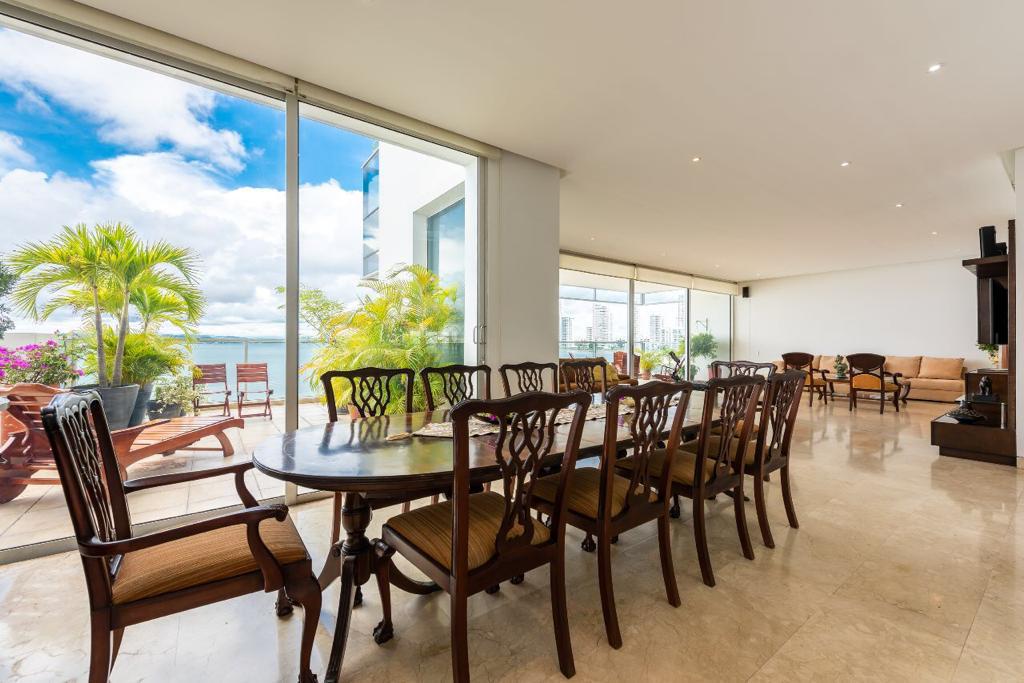 APARTAMENTO EN VENTA, BOCAGRANDE - CARTAGENA