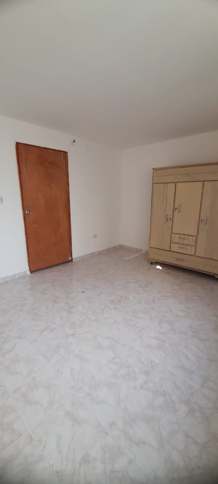 ARRIEDO APARTAMENTO EN PIE DE LA POPA