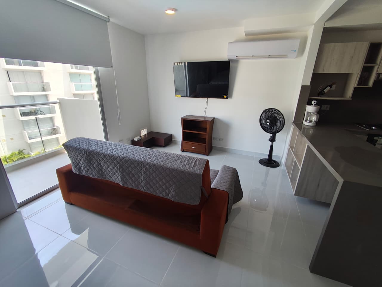 APARTAMENTO AMOBLADO EN ARRIENDO EN SERENA DEL MAR - CARTAGENA