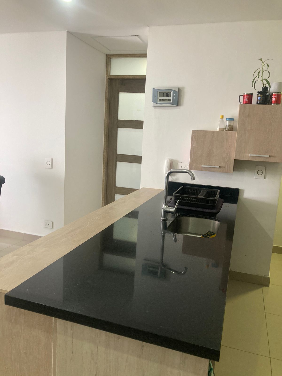 APARTAMENTO AMOBLADO EN VENTA, BOCAGRANDE - CARTAGENA