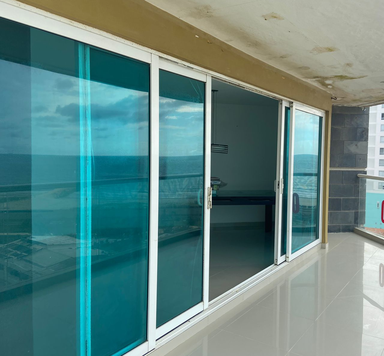 APARTAMENTO EN VENTA CRESPO - CARTAGENA