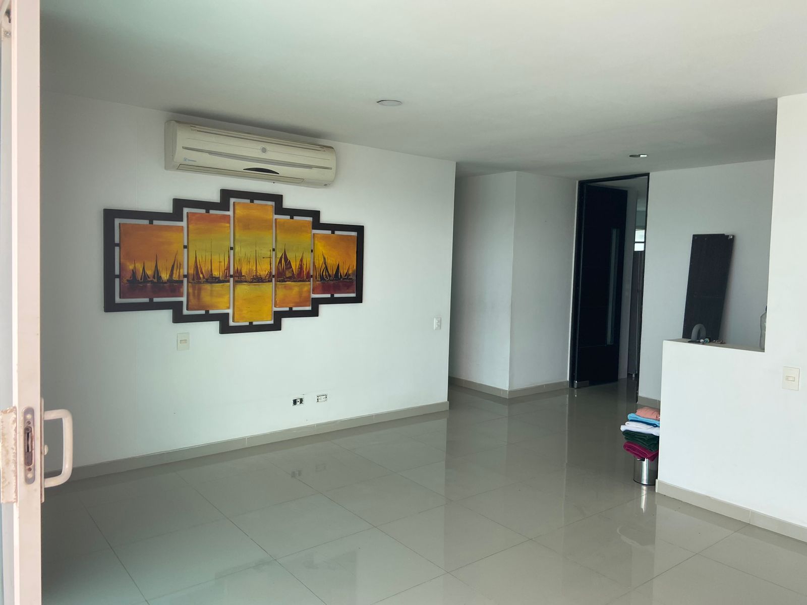 APARTAMENTO EN VENTA CRESPO - CARTAGENA