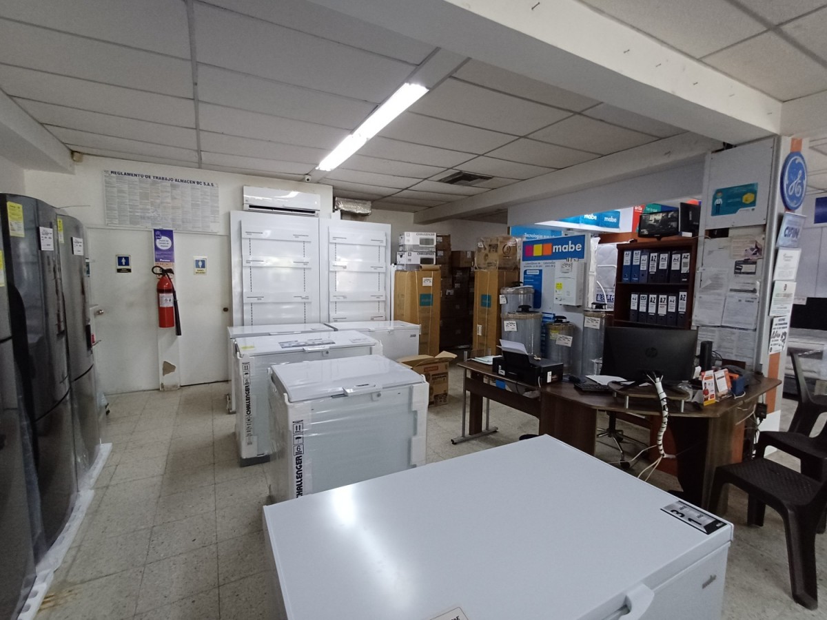 LOCAL EN ARRIENDO BOCAGRANDE - CARTAGENA