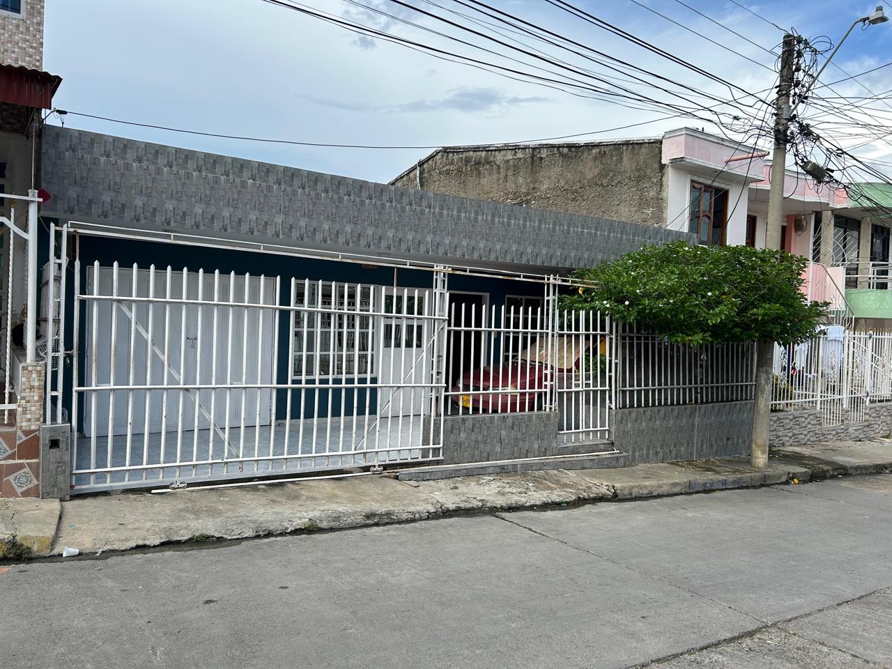 CASA EN VENTA, 13 DE JUNIO - CARTAGENA