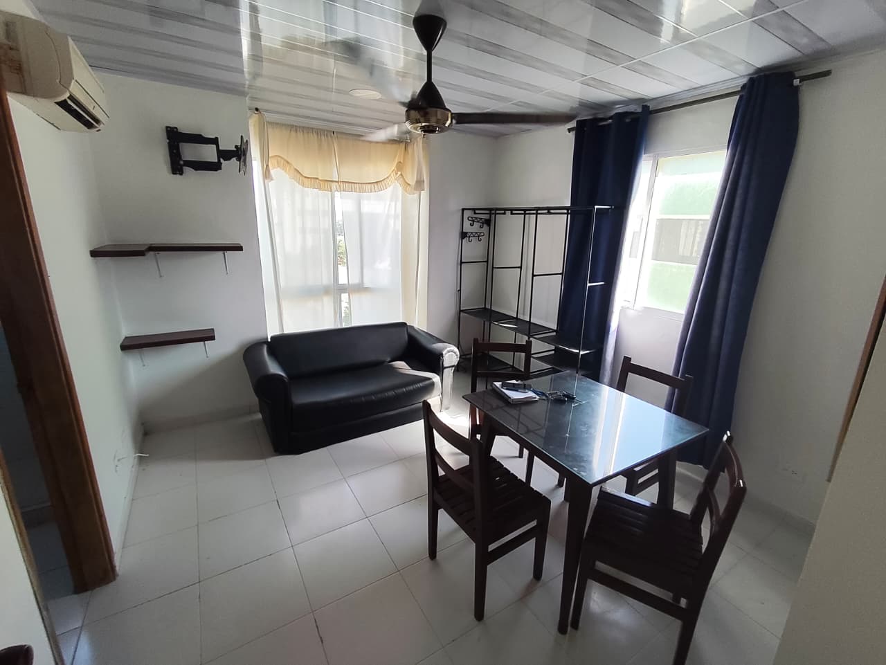ARRIENDO APARTAMENTO AMOBLADO CRESPO - CARTAGENA