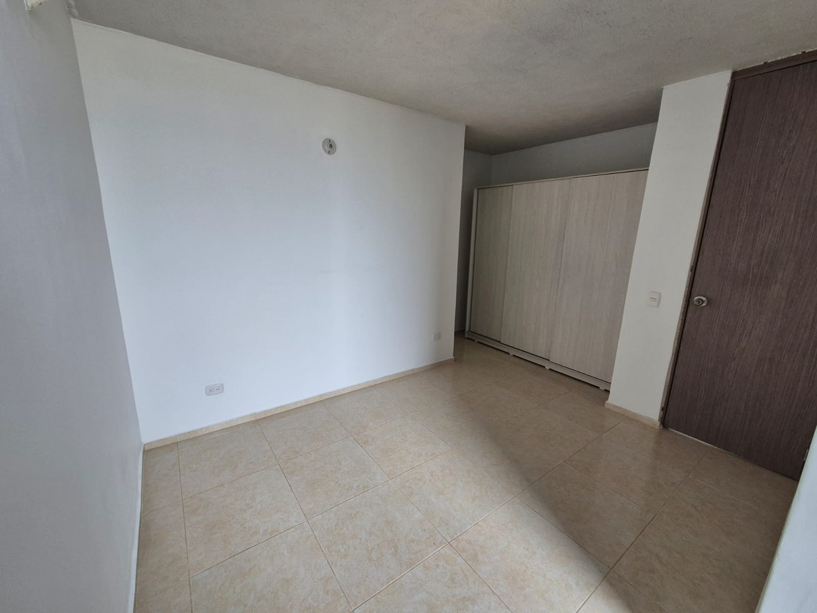 APARTAMENTO EN VENTA VILLA ESTRELLA  EXCELENTE