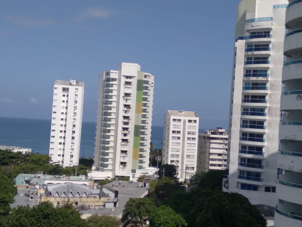 APARTAMENTO EN VENTA EL LAGUITO USO MIXTO - CARTAGENA