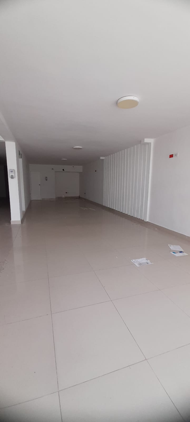 ARRIENDO LOCAL BOCAGRANDE
