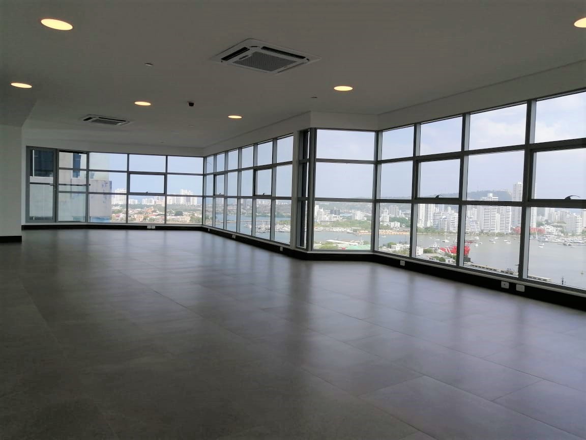 OFICINA EN ARRIENDO BOCAGRANDE - CARTAGENA