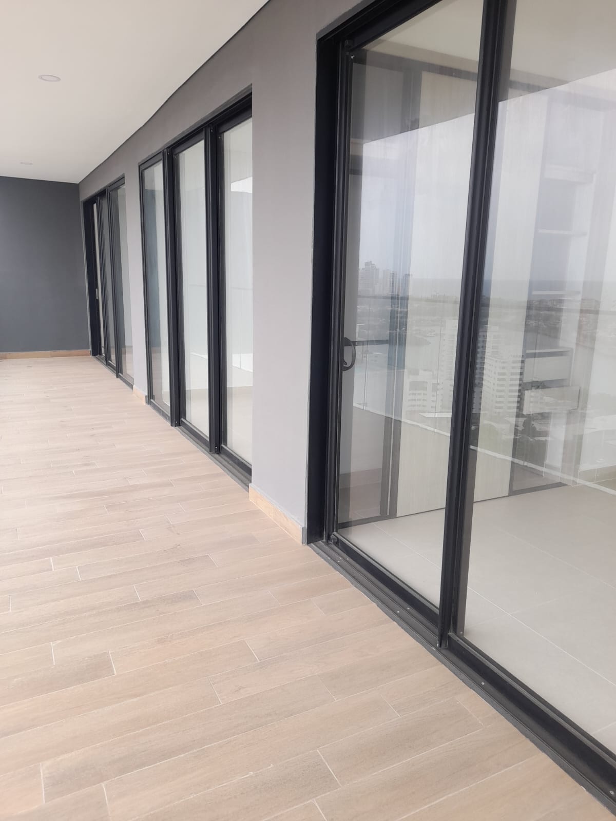 APARTAMENTO EN VENTA MANGA-CARTAGENA