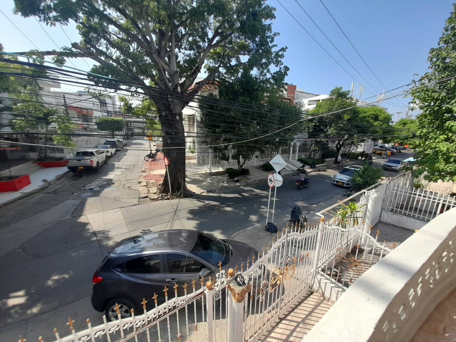 CASA DUPLEX EN ARRIENDO - SANTA LUCIA