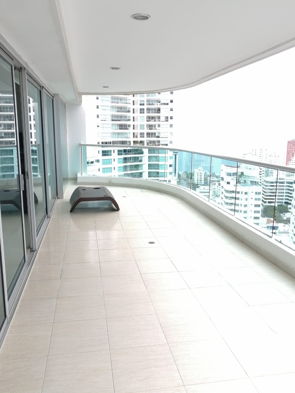 PENTHOUSE EN VENTA  BOCAGRANDE - CARTAGENA