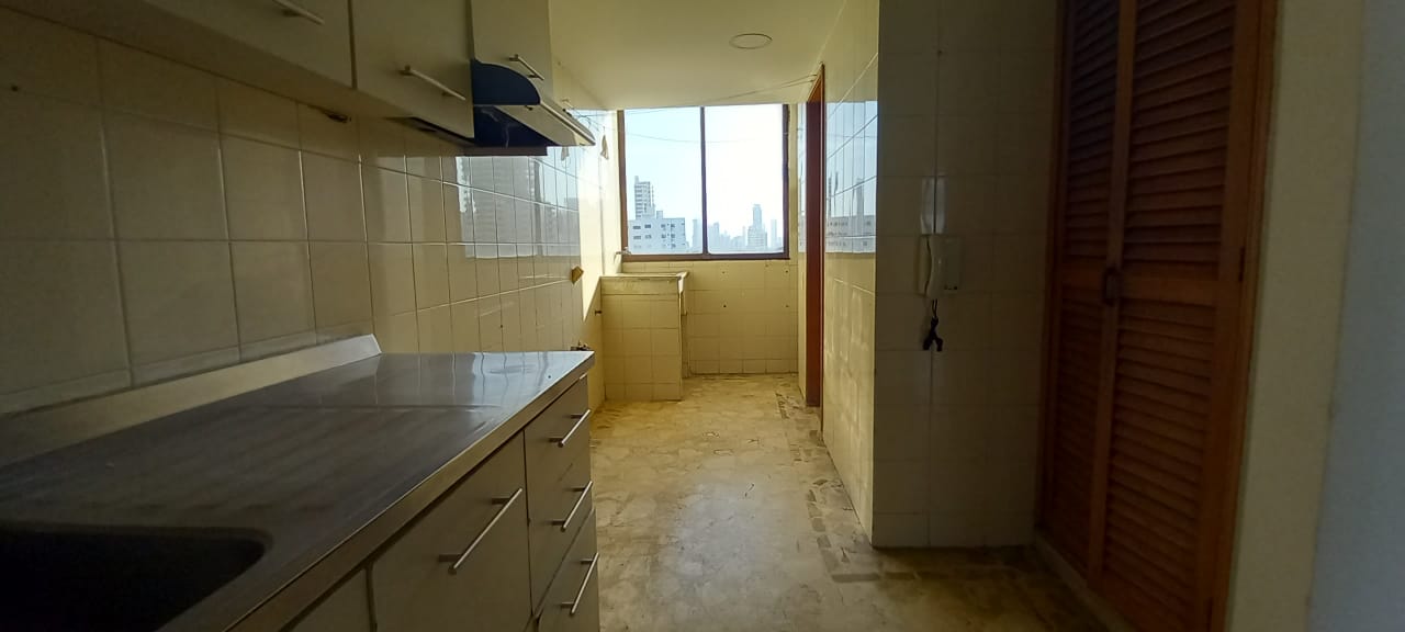 APARTAMENTO EN VENTA MANGA - CARTAGENA