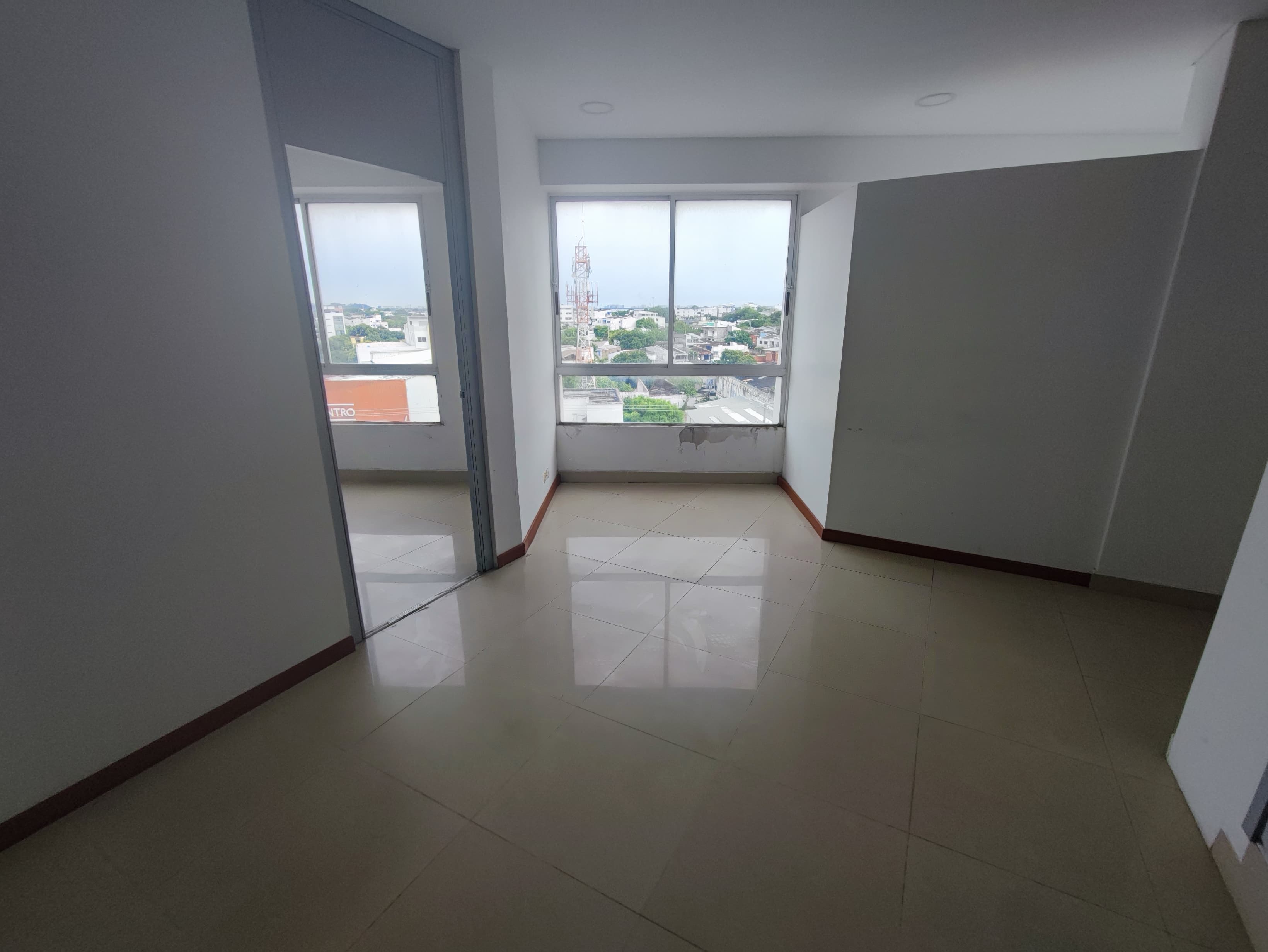 OFICINA EN ARRIENDO SANTA LUCIA - CARTAGENA