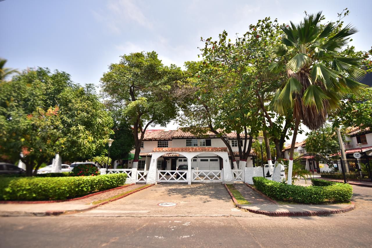 CASA EN VENTA MANGA - CARTAGENA