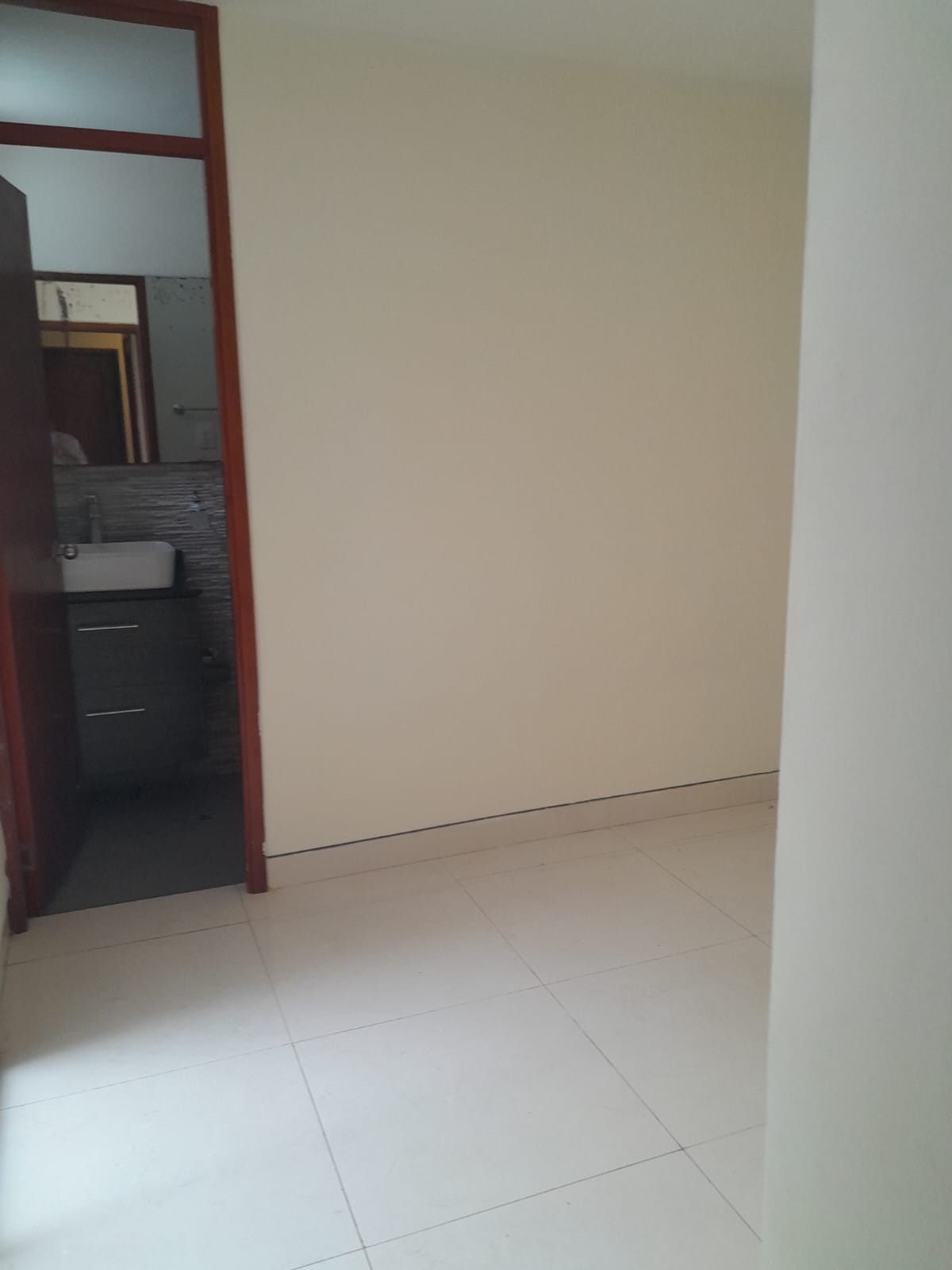 CASA EN ARRIENDO  MANGA - CARTAGENA