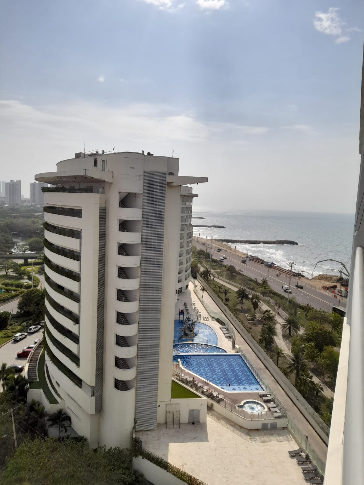 ARRIENDO APARTAMENTO AMOBLADO CRESPO- CARTAGENA