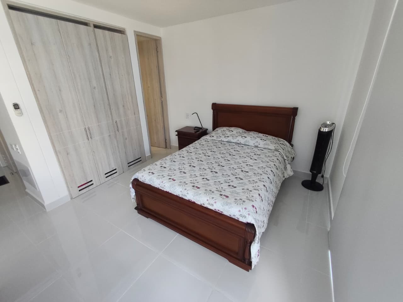 APARTAMENTO AMOBLADO EN ARRIENDO EN SERENA DEL MAR - CARTAGENA