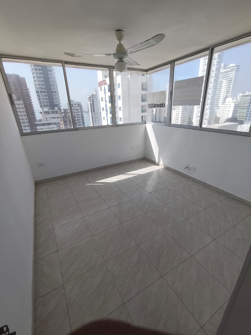 APARTAMENTO EN ARRIENDO BOCAGRANDE - CARTAGENA