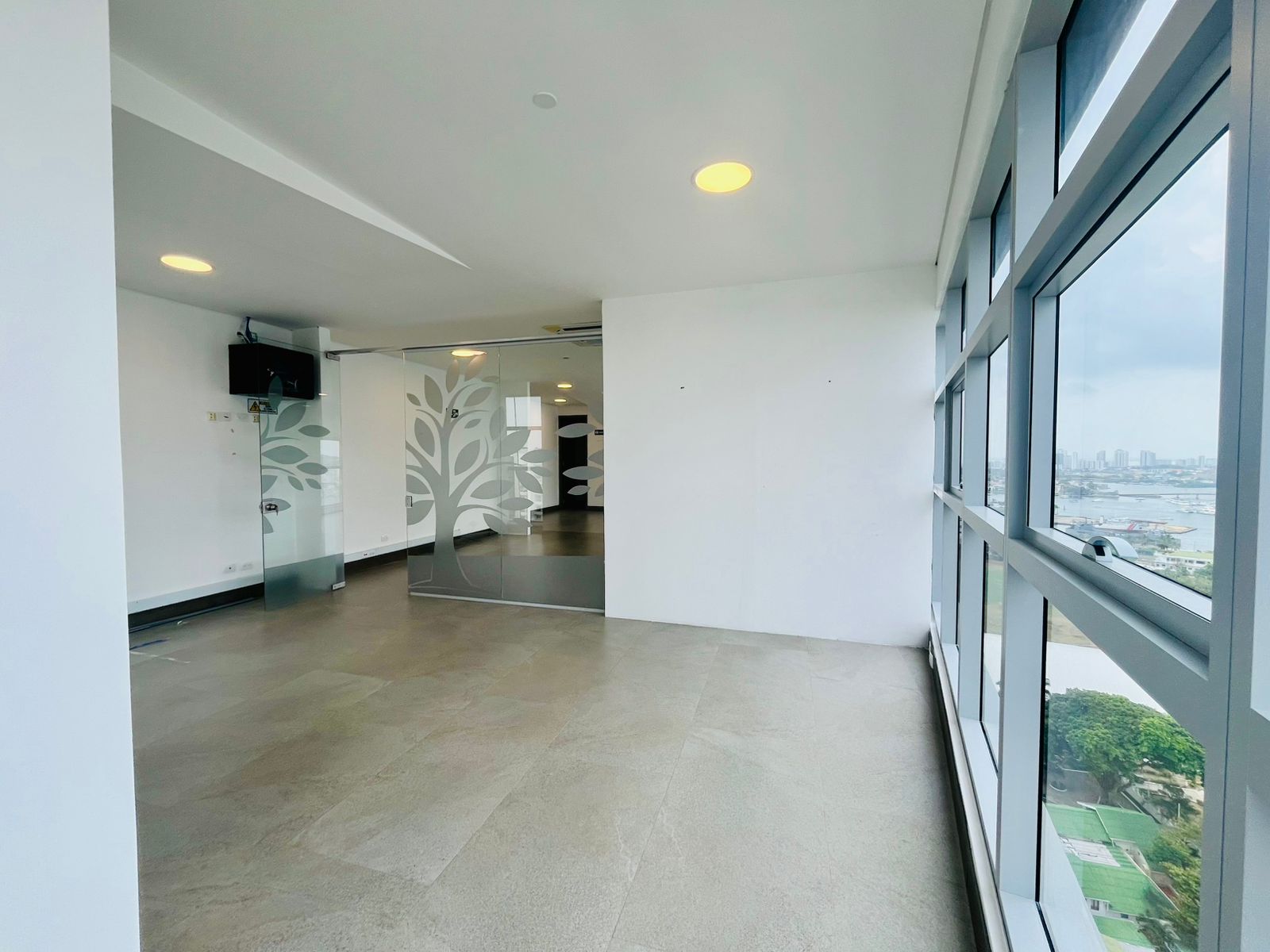 OFICINA EN ARRIENDO BOCAGRANDE - CARTAGENA