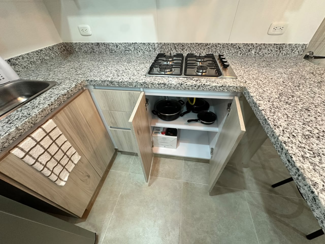 ARRIENDO APARTAMENTO AMOBLADO MANZANILLO DEL MAR - CARTAGENA