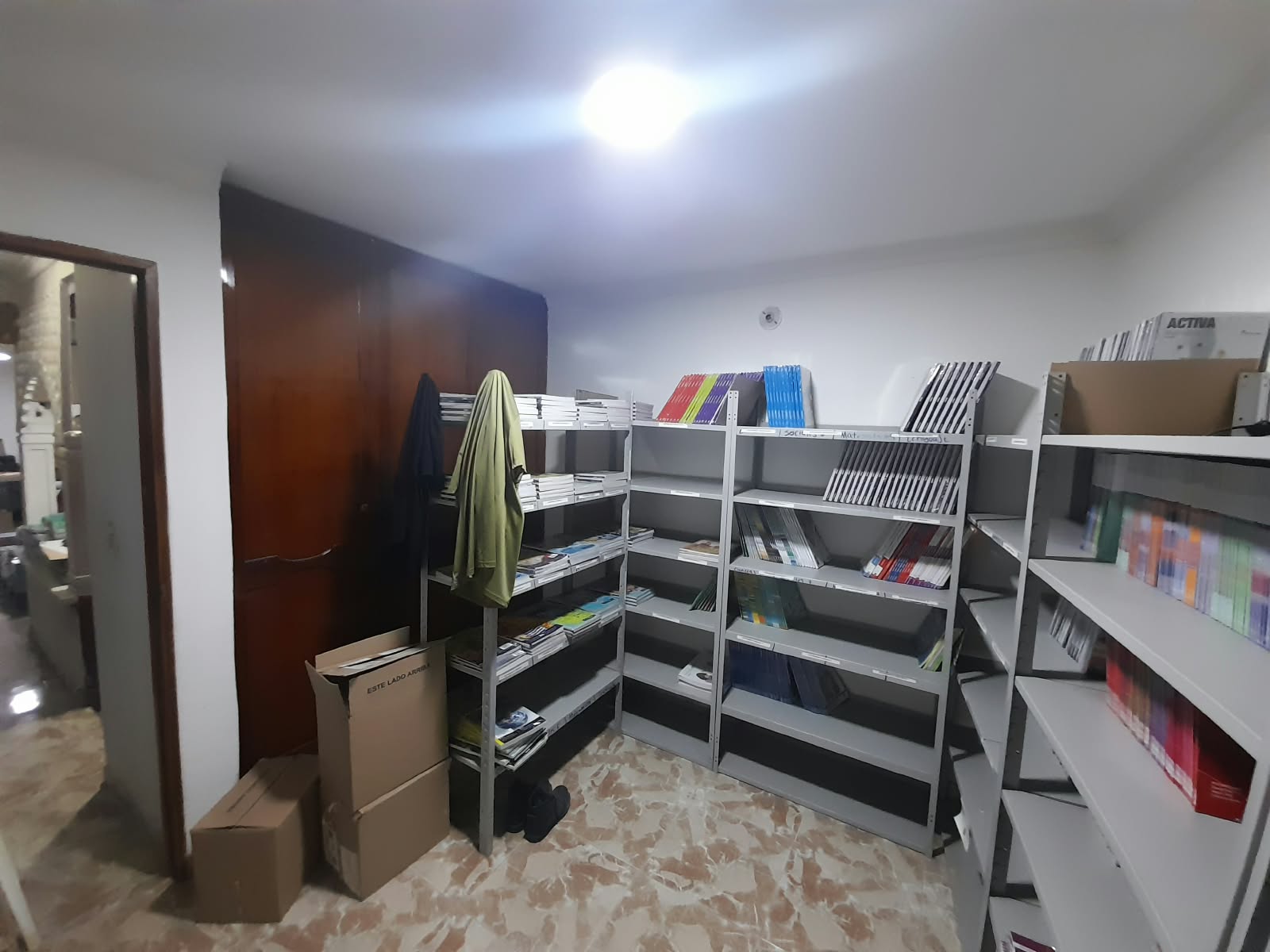 CASA DUPLEX EN ARRIENDO - SANTA LUCIA