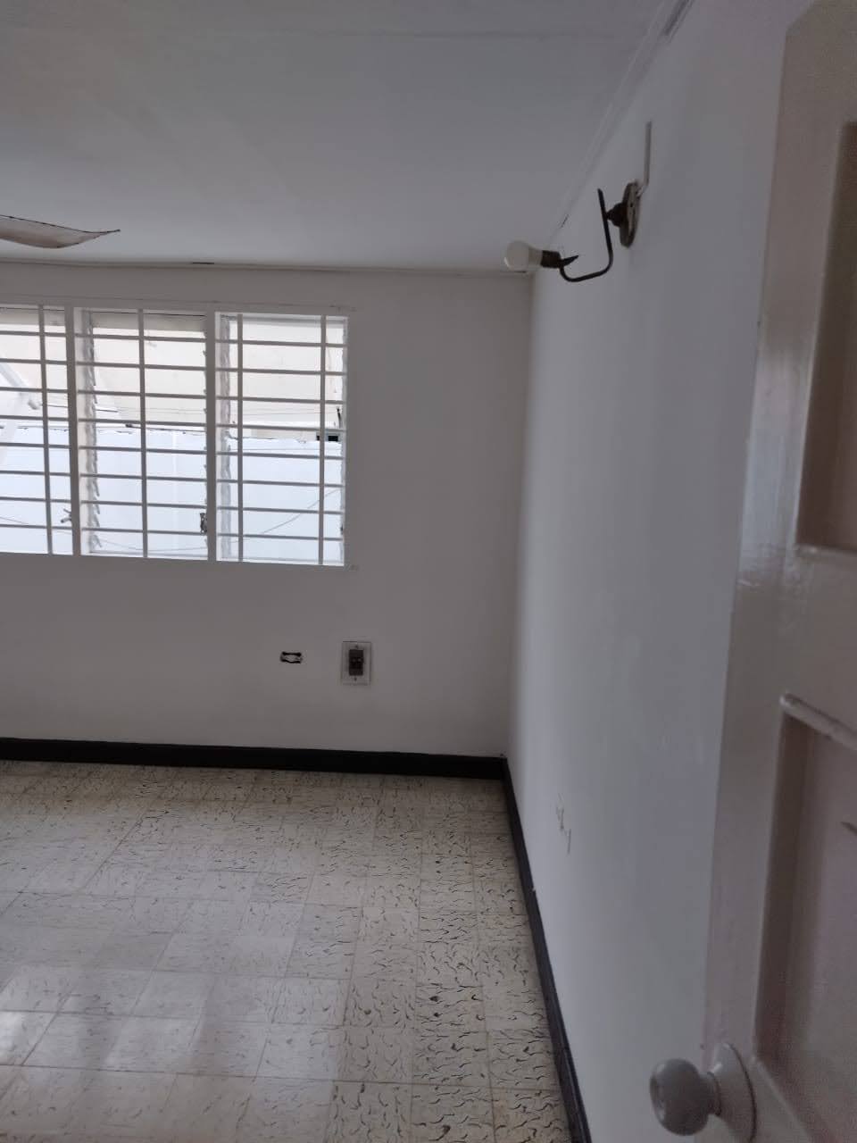 CASA EN VENTA MANGA  – CARTAGENA
