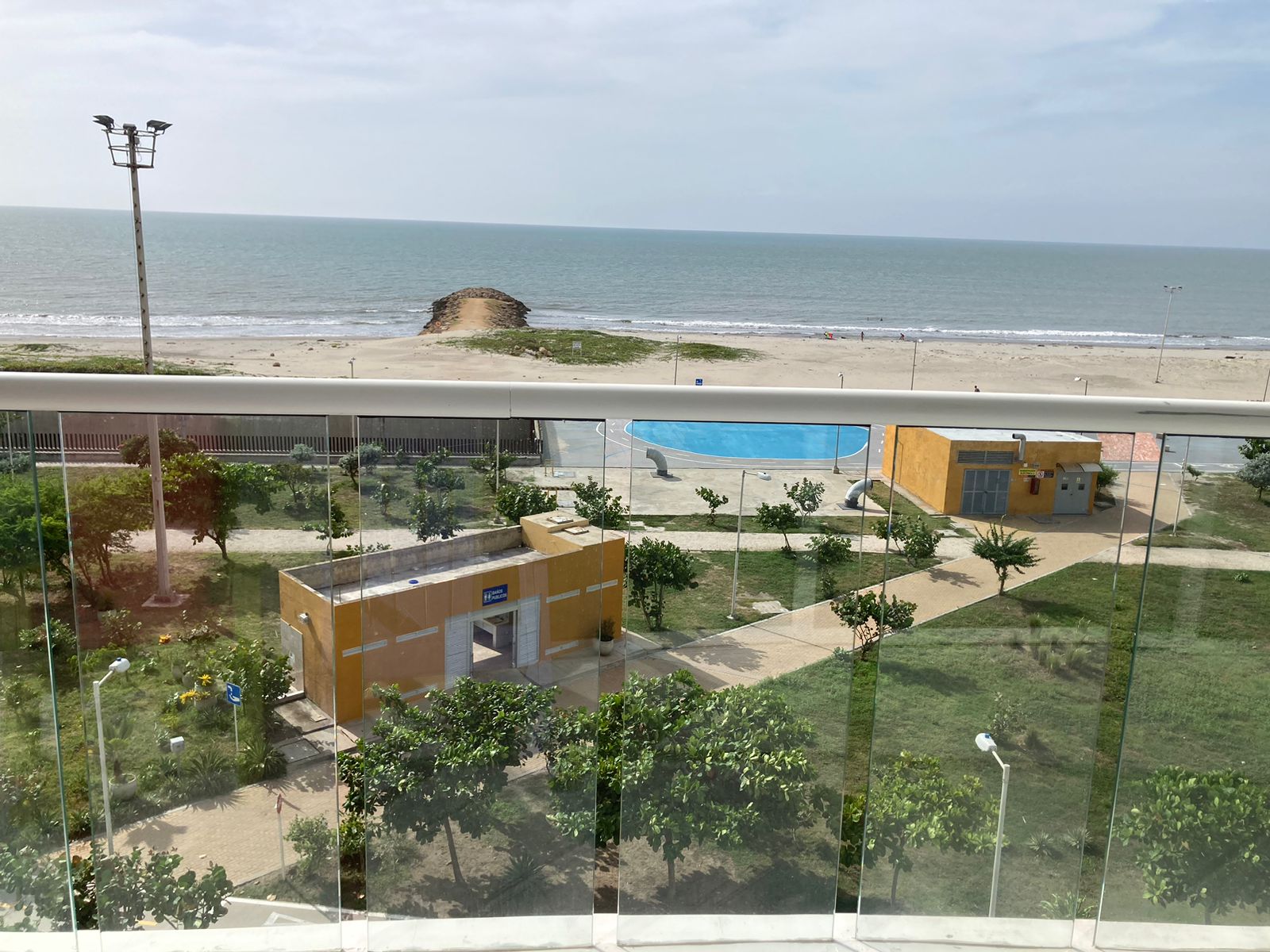 APARTAMENTO EN ARRIENDO AMOBLADO , CRESPO - CARTAGENA