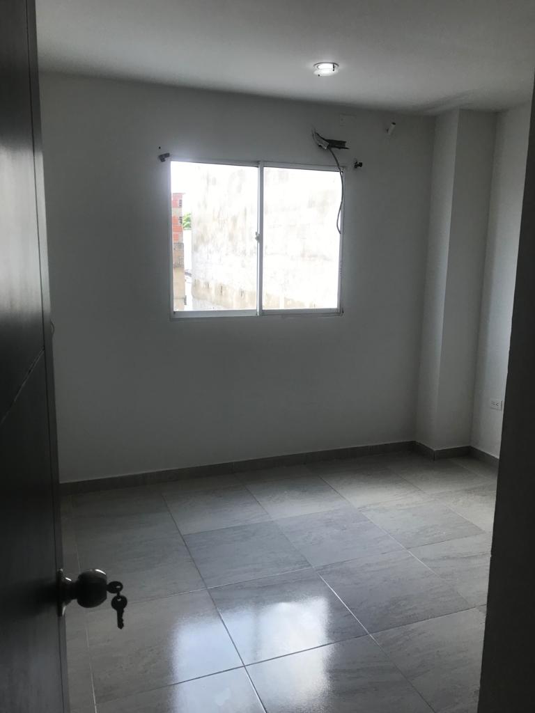 APARTAMENTO EN VENTA BLAS DE LEZO - CARTAGENA
