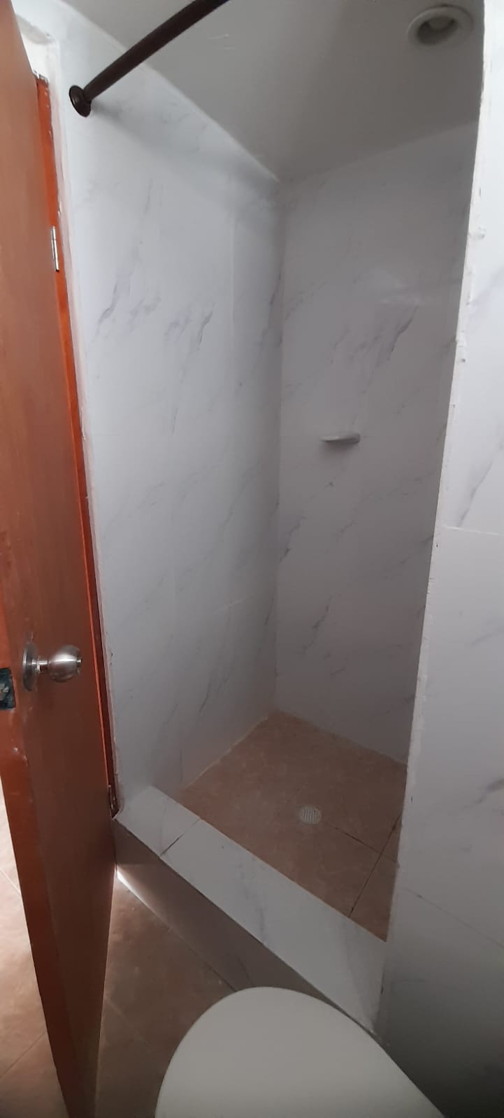 ARRIEDO APARTAMENTO EN PIE DE LA POPA