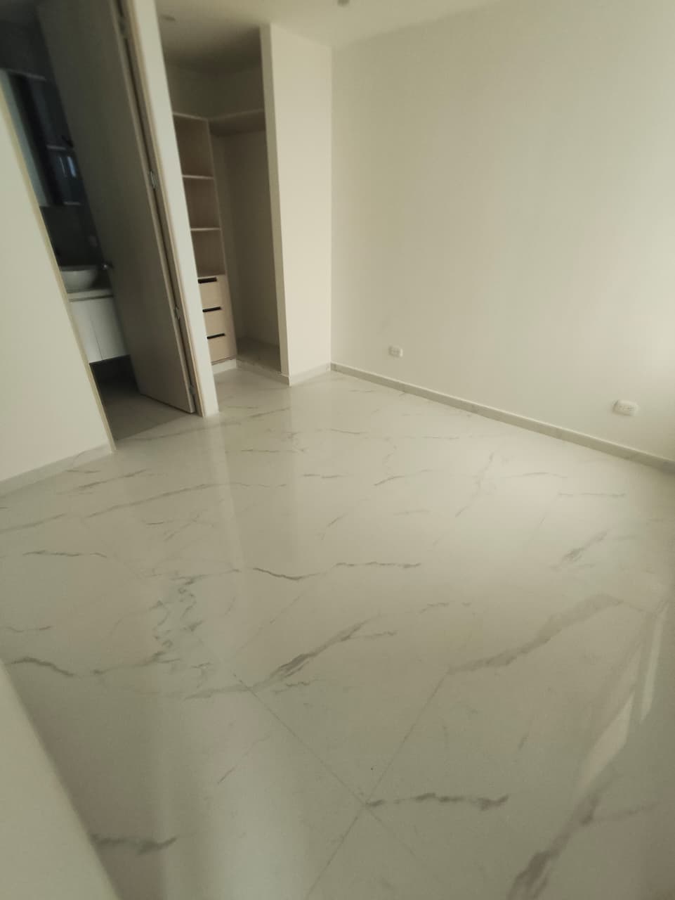 ARRIENDO APARTAMENTO MANZANILLO DEL MAR - CARTAGENA