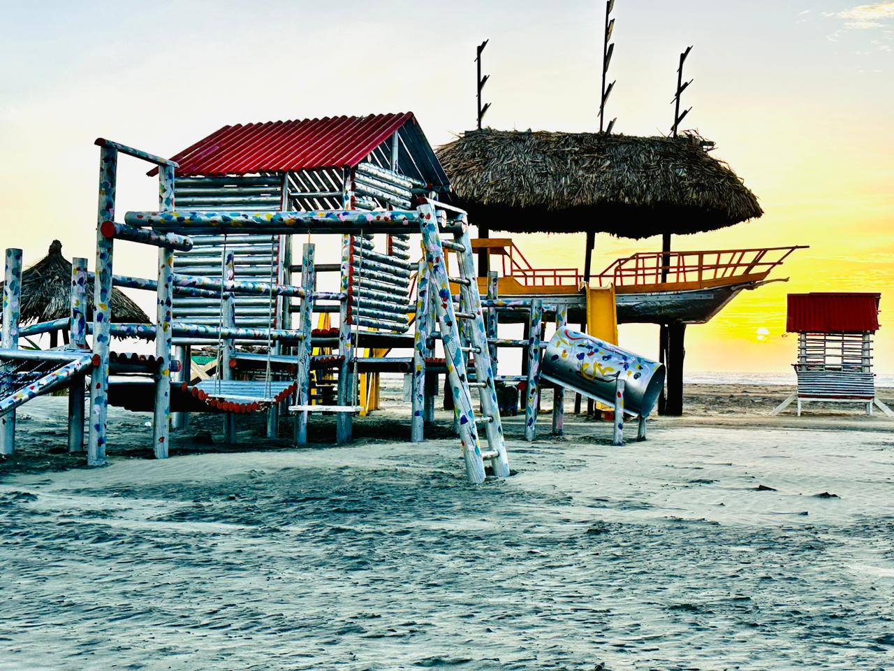 Lote en Condominio Privado Con Vista a la Playa. Venpermuto