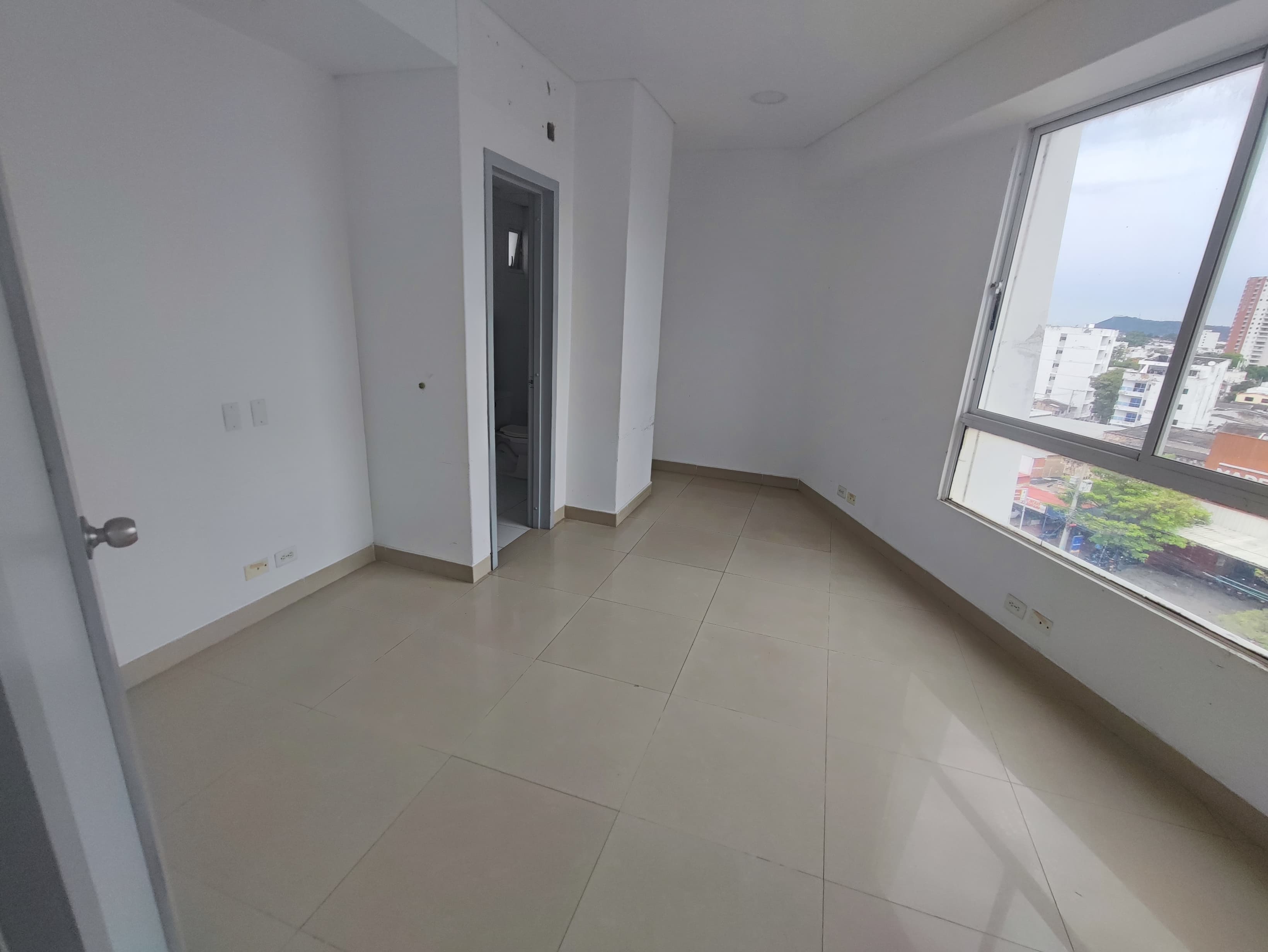 OFICINA EN ARRIENDO SANTA LUCIA - CARTAGENA