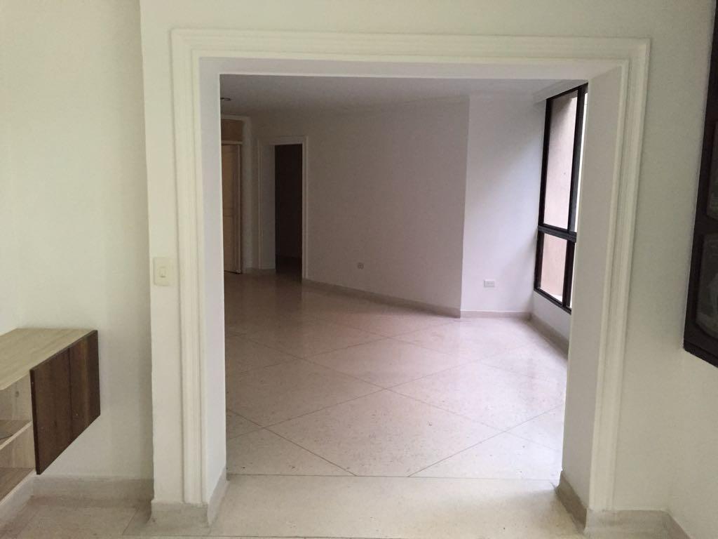 APARTAMENTO PARA VENTA EN MANGA