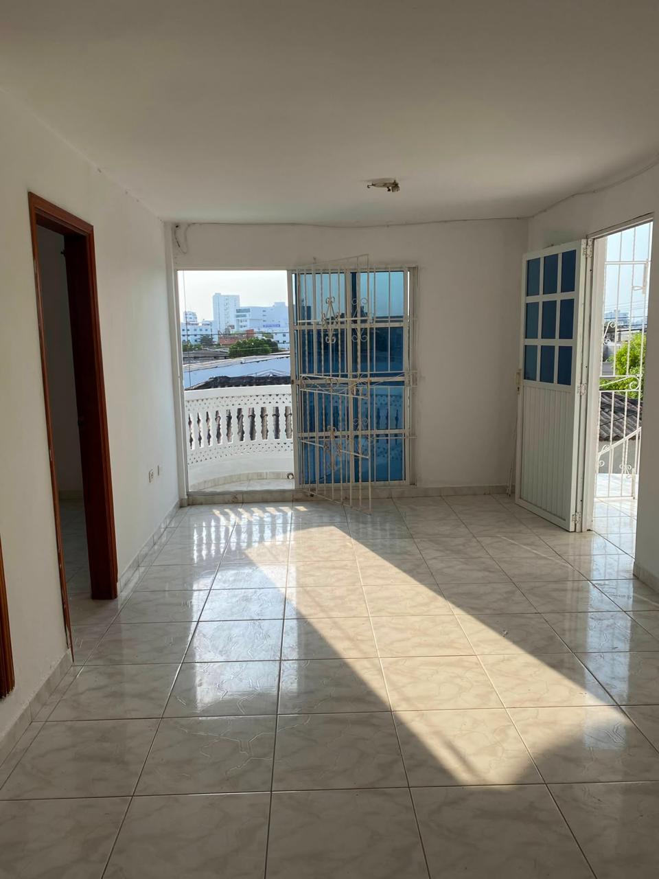 CASA PARA VENTA EN BLASDELEZO CARTAGENA