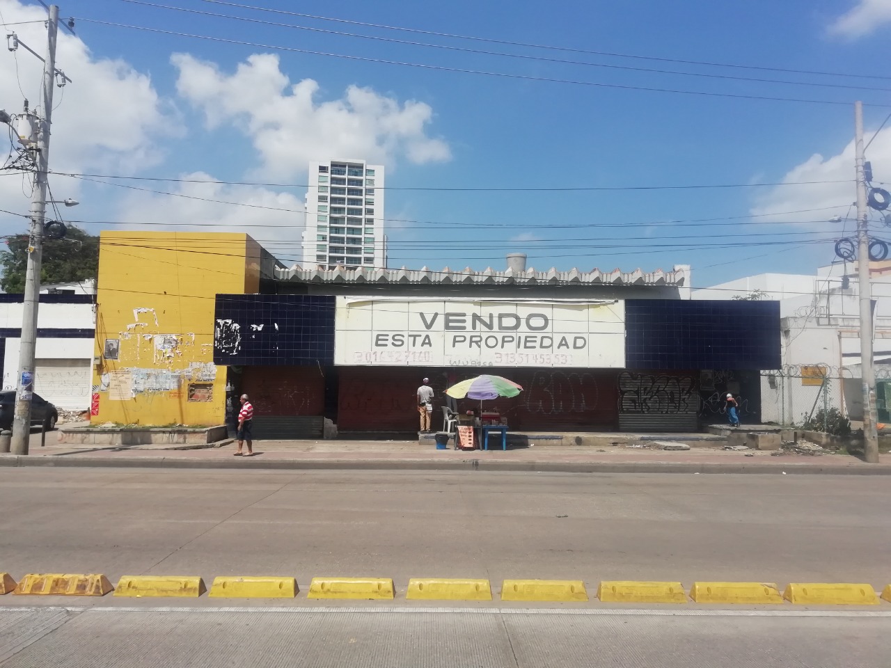 Venta de Local con Lote en Pie de la Popa - Cartagena