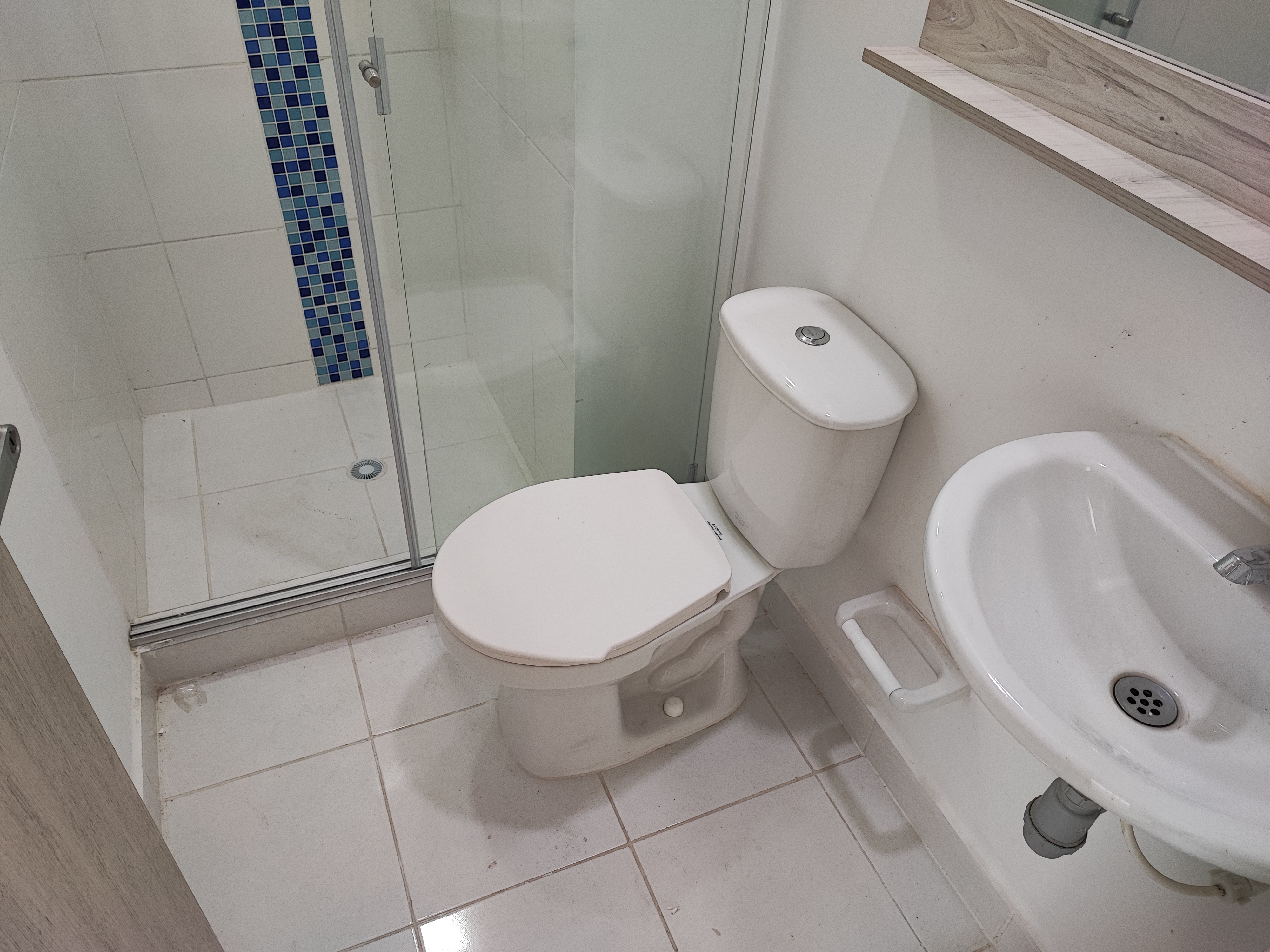 APARTAMENTO EN VENTA, ZONA INDUSTRIAL - CARTAGENA