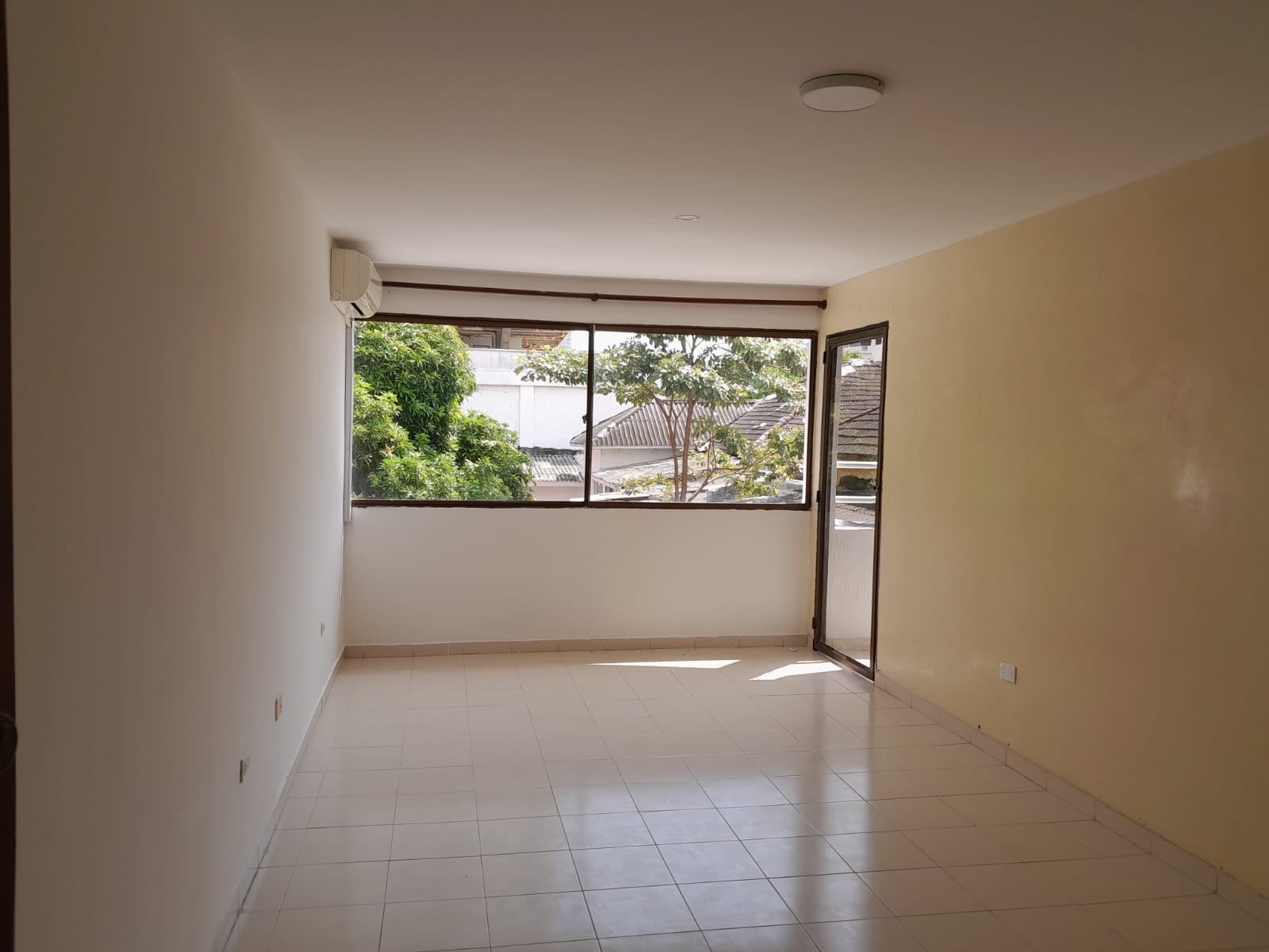 APARTAMENTO EN VENTA MANGA - CARTAGENA