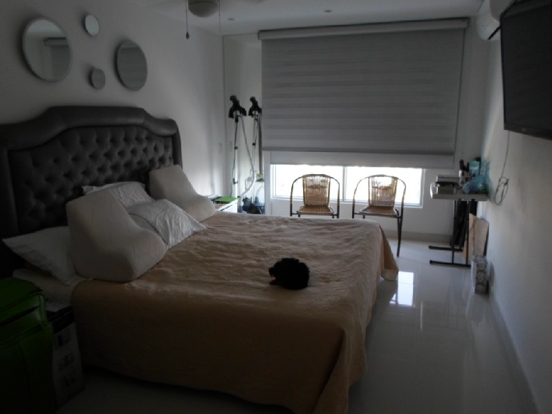 APARTAMENTO AMOBLADO EN VENTA MANGA  - CARTAGENA