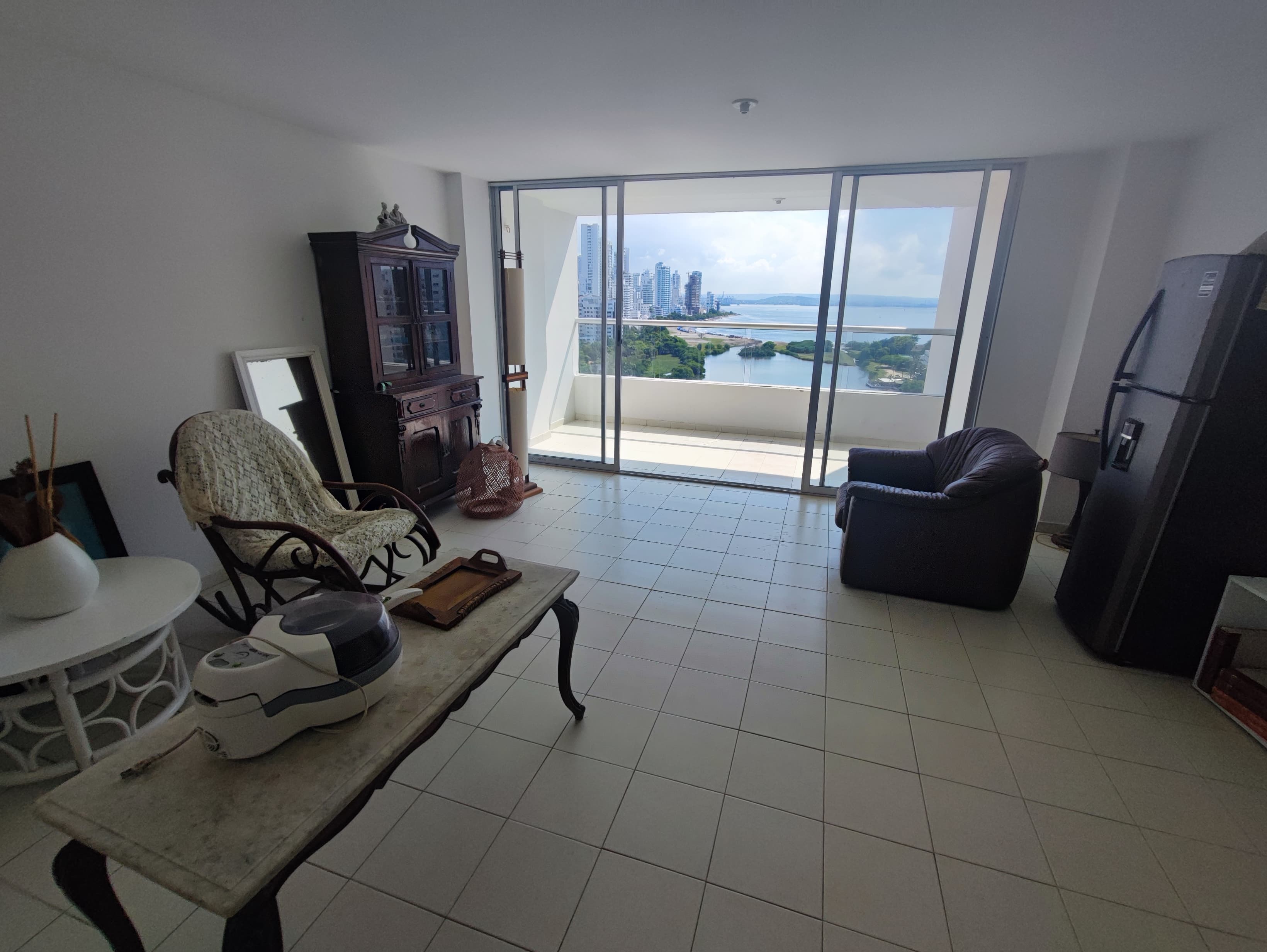 APARTAMENTO EN VENTA EL LAGUITO - CARTAGENA